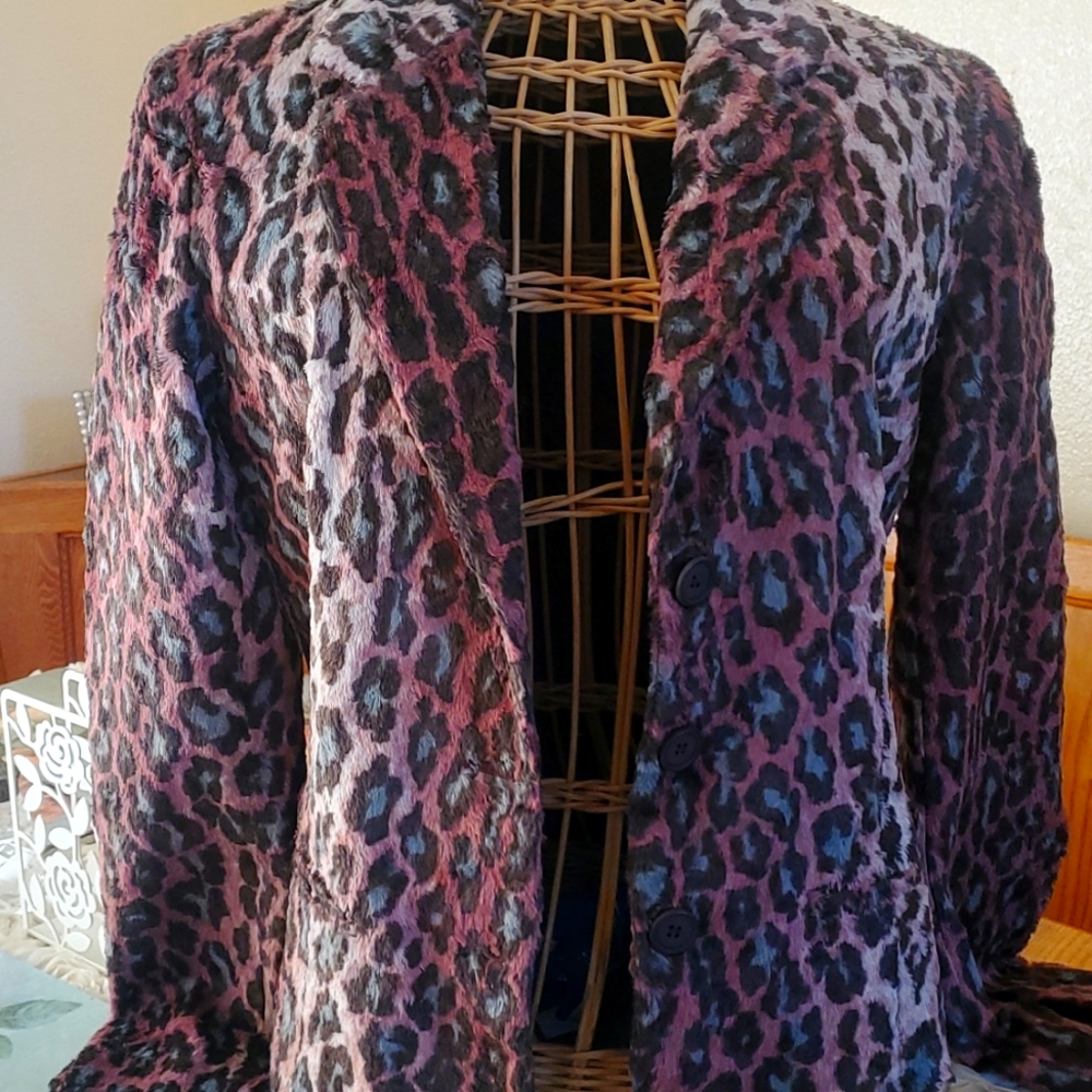Future Ozbek button jacket size 6